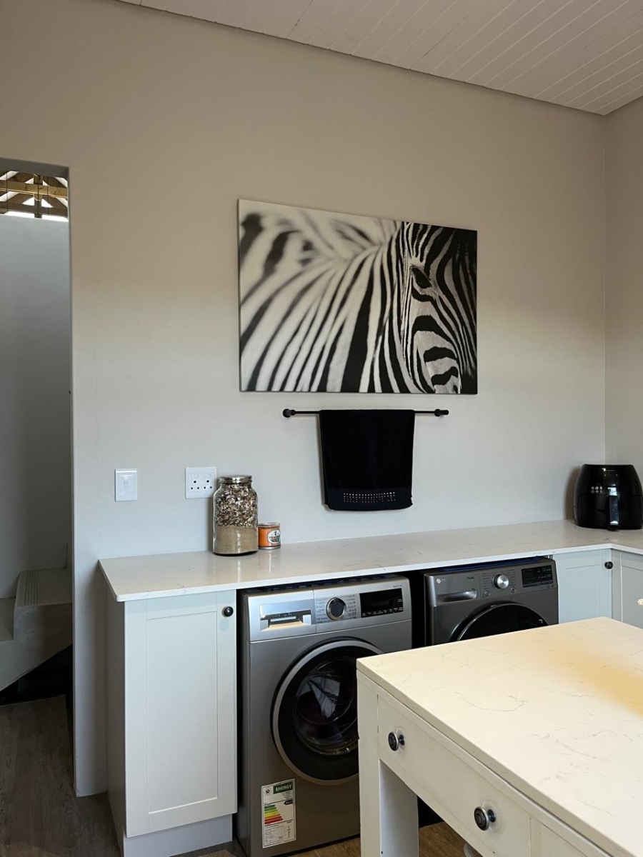 4 Bedroom Property for Sale in Stilbaai Wes Western Cape